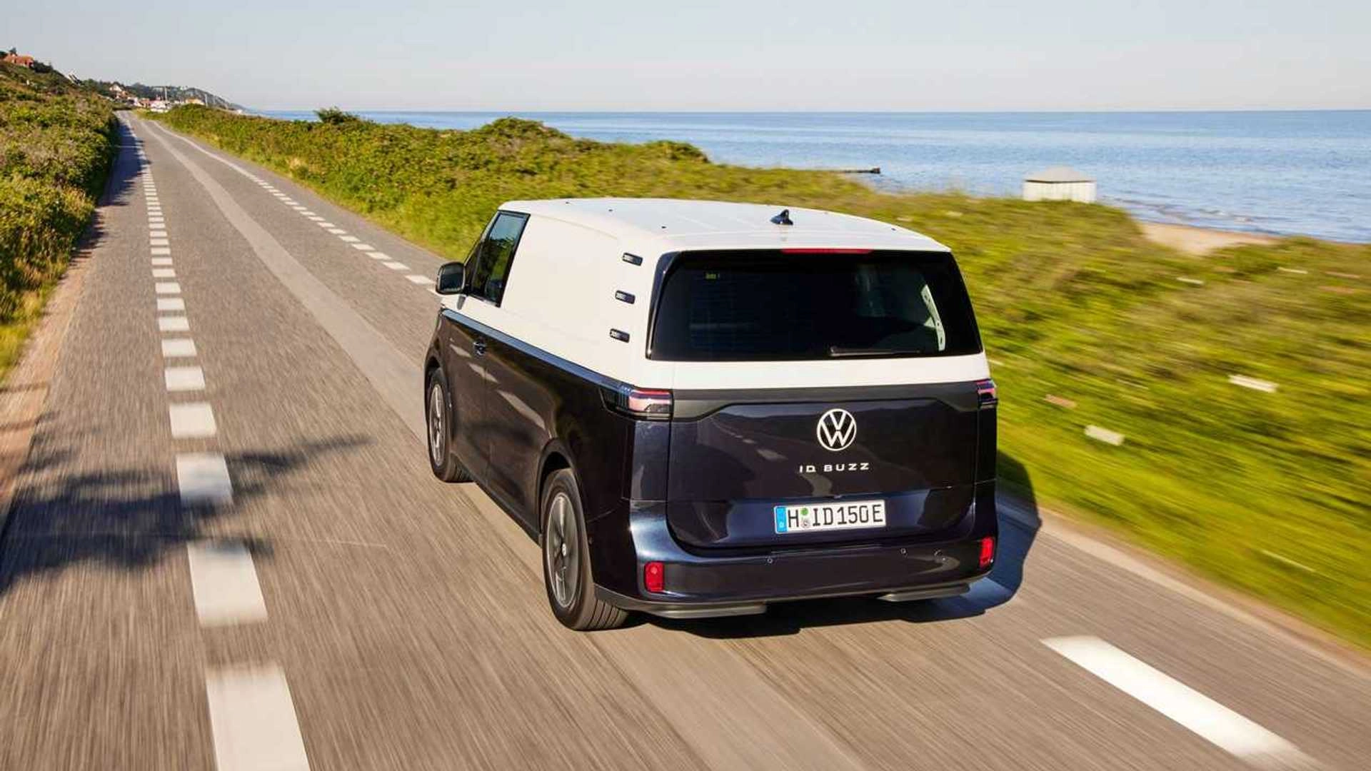 Volkswagen id.buzz cargo prova su strada (1)